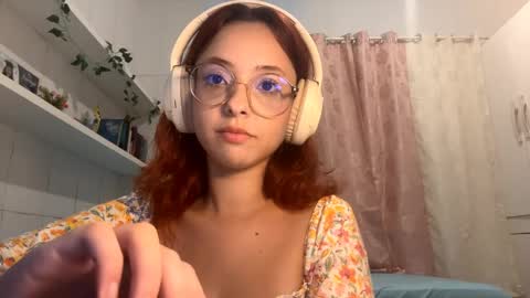 renaygelvin online show from April 3, 9:22 pm