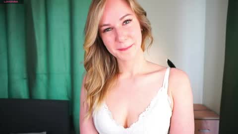 Emma online show from June 5, 1:49 pm