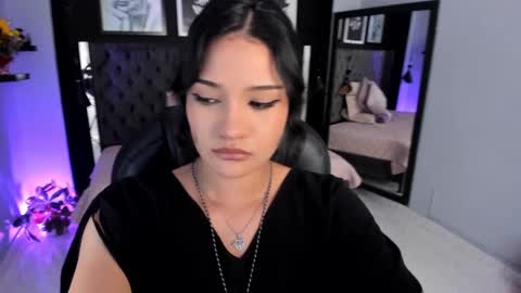 Renee Shelby online show from September 24, 10:49 pm