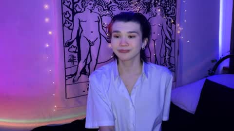 Snapshot of rennuts chatting on February 17, 10:07 am rennuts online show from February 17, 10:07 am