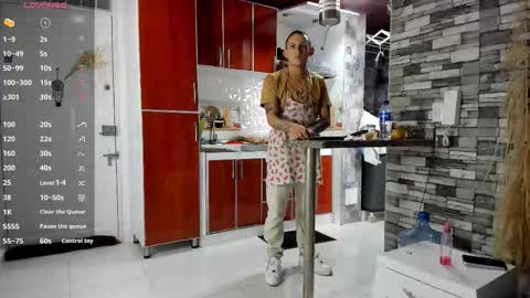 reymasterhot online show from November 11, 8:22 pm