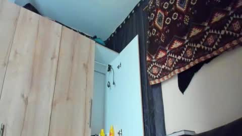 ROBERTA online show from March 22, 2:21 pm