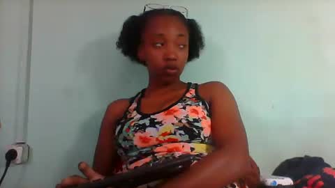 rhesa404090 online show from February 26, 10:07 am