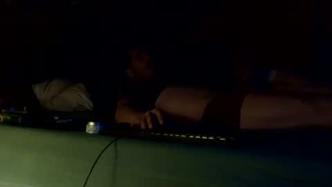 rhumgom40 online show from December 8, 3:40 am