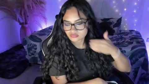 RianaK online show from April 21, 4:08 am