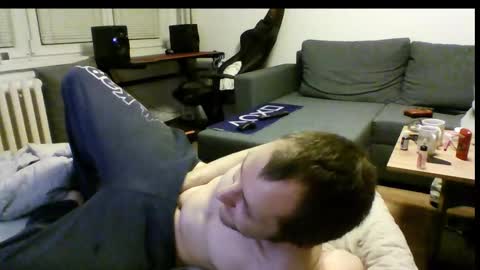 ricciardio online show from February 6, 12:14 am