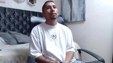 richar_voller online show from October 26, 1:56 pm