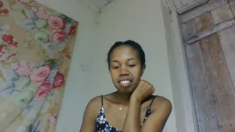 richimelaa online show from June 1, 7:59 pm