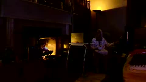 PINK HOLE TWINK online show from March 30, 3:28 am