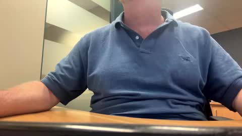 Ricoh7373 exhibitionist cum aussie thickcock online show from April 7, 11:56 am