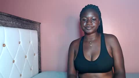 rihanah256 online show from February 19, 9:14 pm