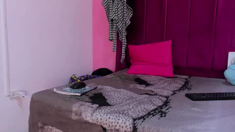 Rihanna hotx online show from September 30, 5:51 am