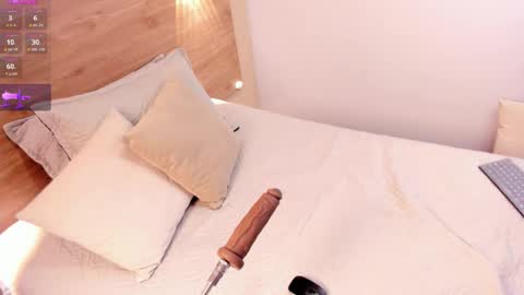 Sara online show from March 20, 10:20 am