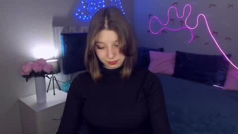 rinacake online show from April 3, 10:44 am