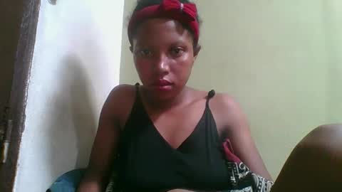 rinah654271 online show from April 19, 6:32 pm