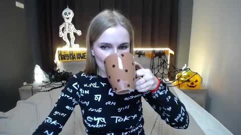 Snapshot of ritakiskis chatting on October 22, 8:32 pm ritakiskis online show from October 22, 8:32 pm