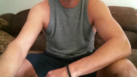 Snapshot of roadhouse122 chatting on January 20, 4:12 pm roadhouse122 online show from January 20, 4:12 pm