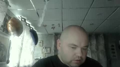 rob18997 online show from November 8, 9:34 am