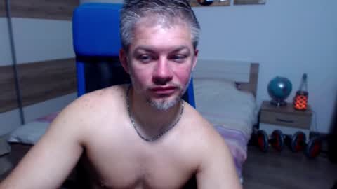 robbyshawz online show from November 30, 7:15 am