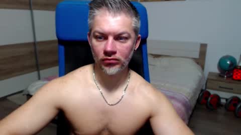 robbyshawz online show from February 13, 8:39 am