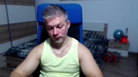 robbyshawz online show from November 4, 8:26 am