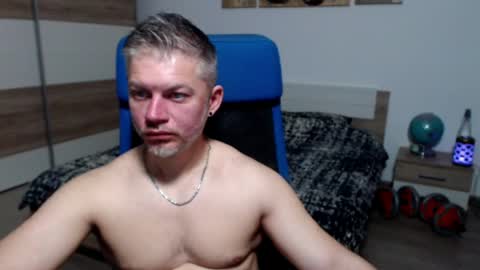 robbyshawz online show from May 6, 6:41 am