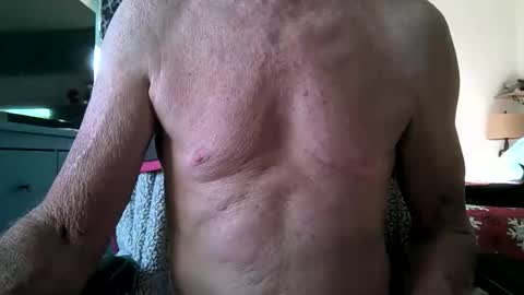 robert online show from November 26, 8:16 pm