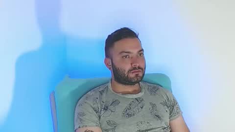 Stiven - online show from November 12, 4:59 am