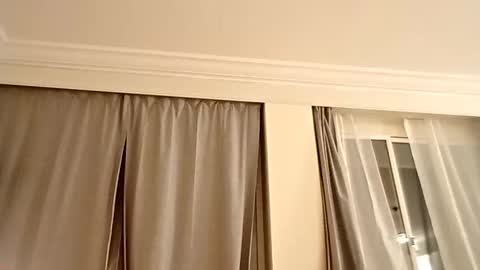 robertajoli online show from November 9, 4:54 pm