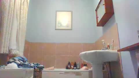 Robert online show from February 27, 1:19 am