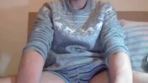 robinlondon online show from December 27, 4:54 pm