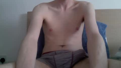 robinlondon online show from February 26, 4:38 pm