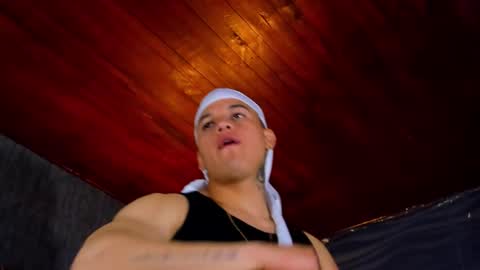 rocco_santos online show from December 17, 2:51 am