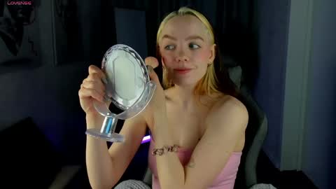 Rockett online show from April 22, 12:40 am