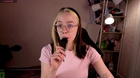 Rockett online show from April 20, 12:57 am