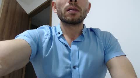 rocky muscle online show from March 15, 7:56 am