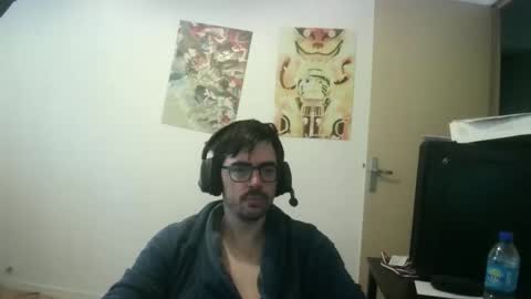 romainb72 online show from February 3, 8:18 am