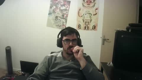 romainb72 online show from January 13, 5:54 pm