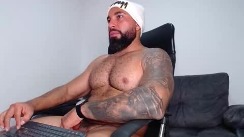 Roman online show from November 13, 9:06 pm