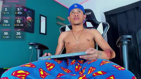 Roman Cartier online show from March 5, 3:40 am