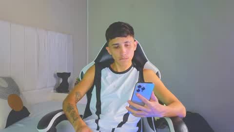 Rome online show from April 22, 8:38 pm