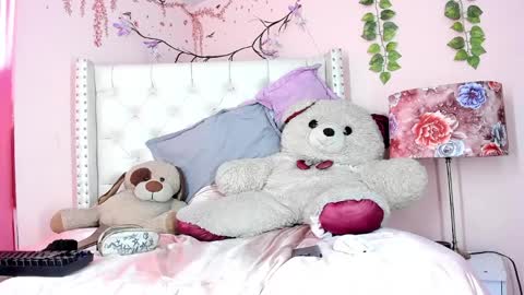 ROMEO online show from April 2, 8:38 pm