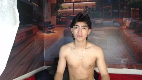 Romeo online show from December 13, 7:53 pm