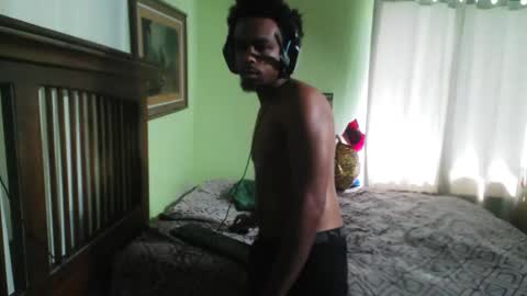 romeotyn online show from October 12, 5:37 pm