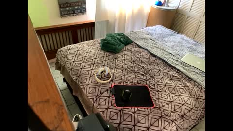 romeotyn online show from February 26, 3:43 pm