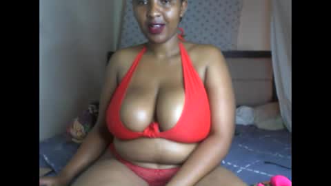 Romina 26 online show from March 4, 11:35 pm