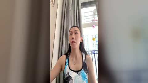rongrong0329 online show from August 5, 1:24 am