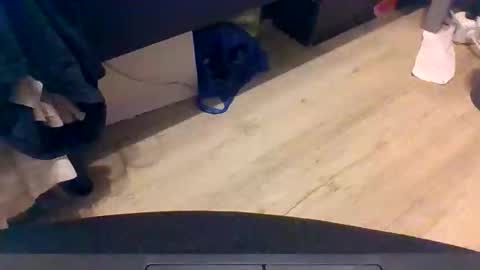 ronni_ga online show from May 15, 11:23 pm