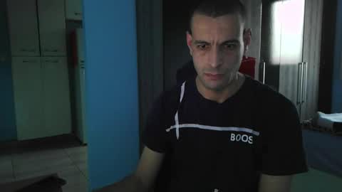 ronny online show from April 16, 8:31 pm