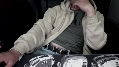 roquet8672 online show from April 26, 1:36 am